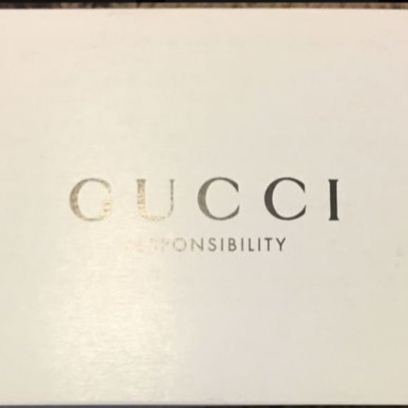 GUCCI - Picture 4 of 5